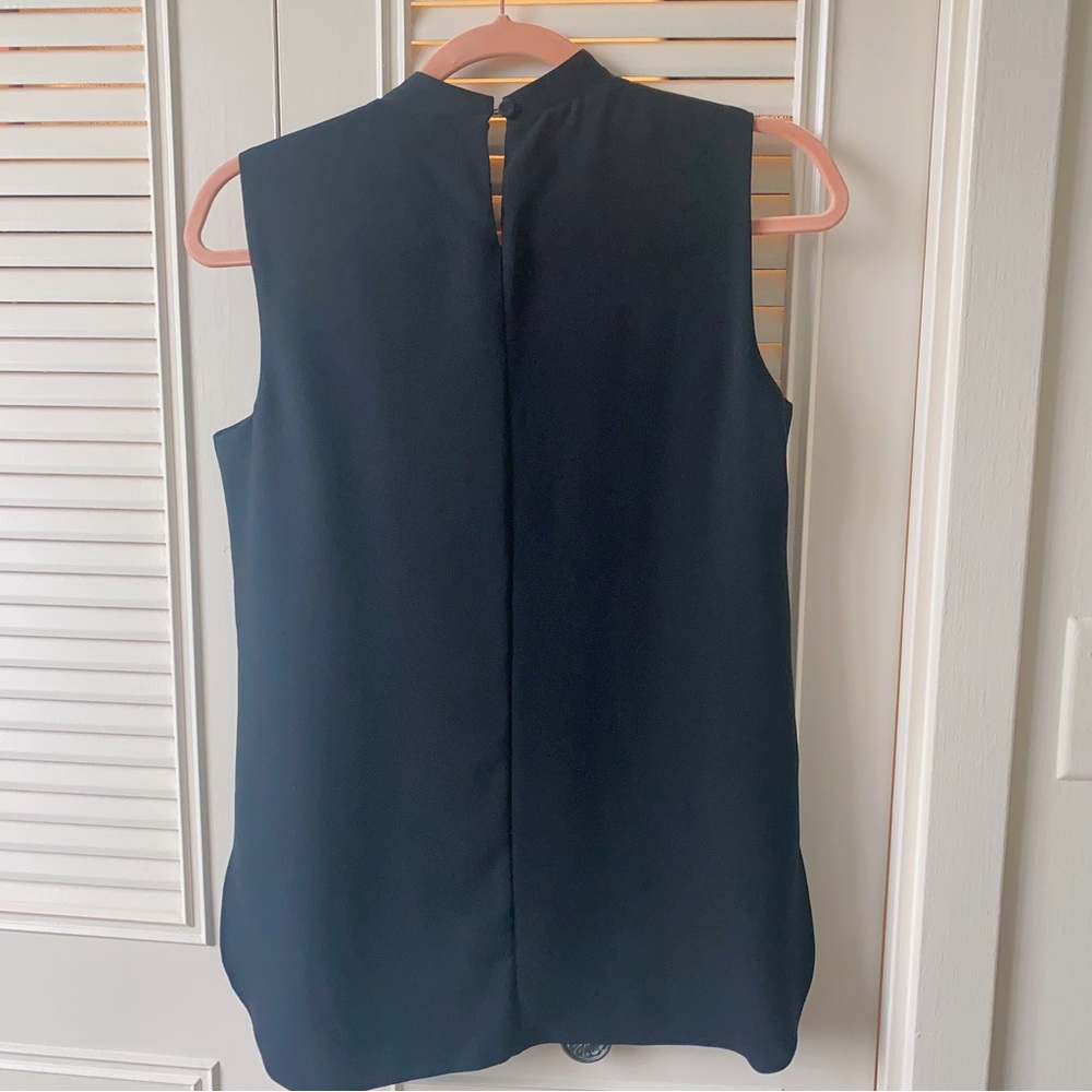 BCBGMaxAzria Top - Picture 2 of 4